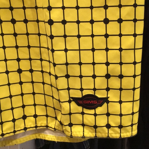 5/$25 Sz 36 Sims boardshort. Great condition - Picture 2 of 4